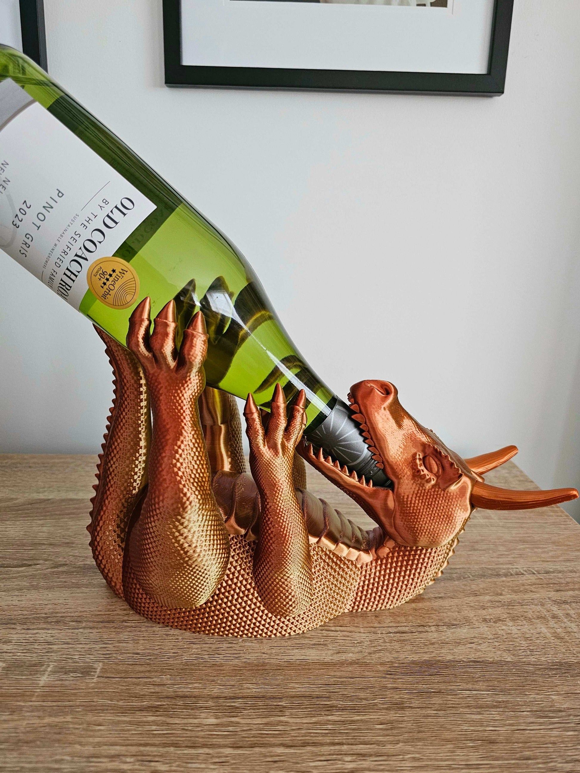 Drachen Weinflaschenhalter – 3D-Druck Design-Accessoire | Made in Germany - the-distinct.shop