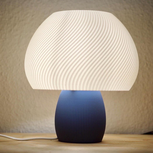 Tischlampe Fungo | Modernes Pilz-Design | Nachhaltige Beleuchtung | Minimalistische Nachttischlampe | Skandinavischer Stil | Stimmungslicht - the-distinct.shop