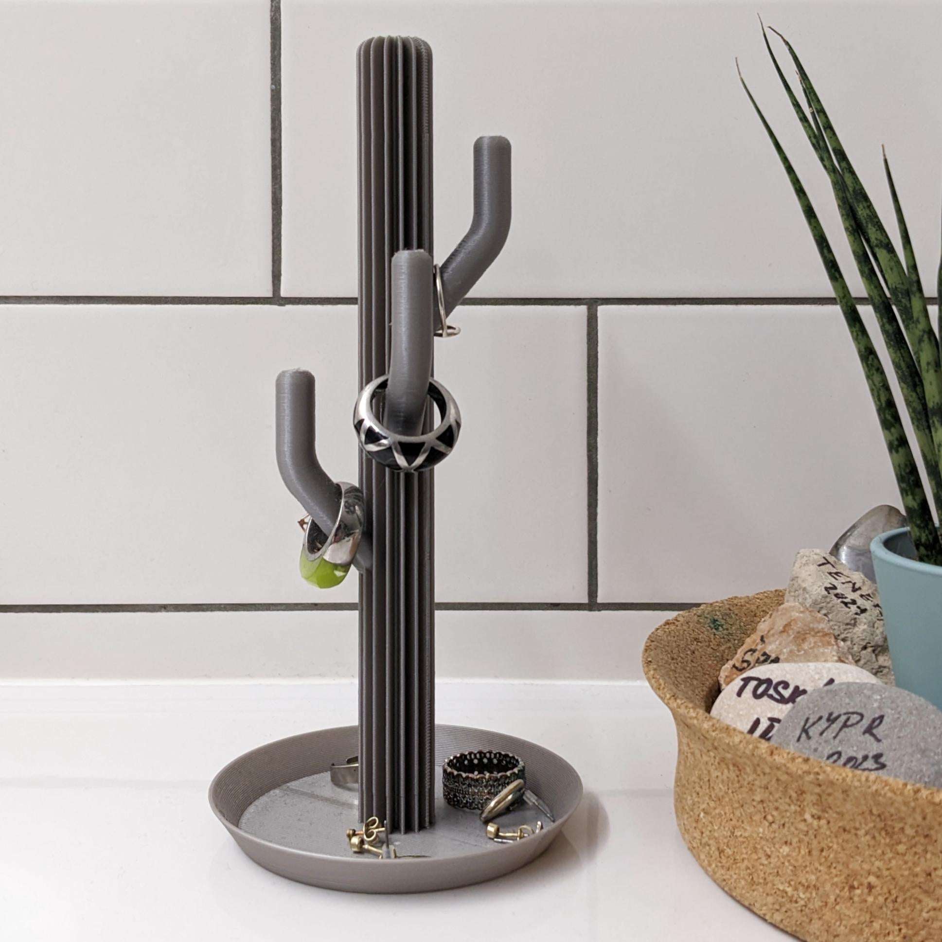 Schmuckhalter Kaktus | Ringhalter | Schmuckständer | Schmuck Aufbewahrung | Badezimmer Deko | Geschenkidee - the-distinct.shop