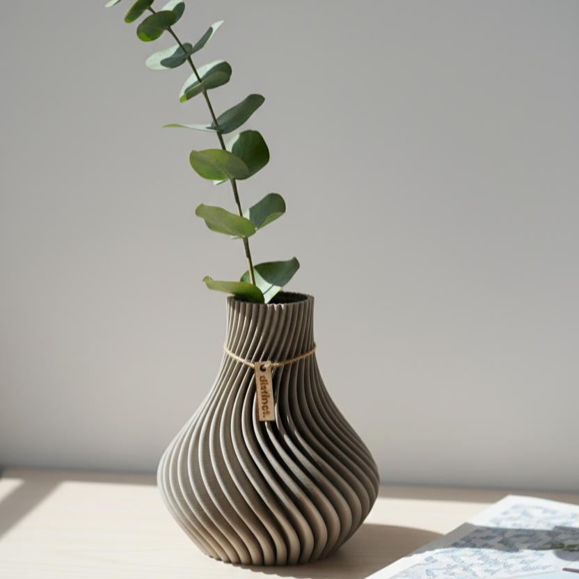 Distinct nachhaltige Designvase Liva - Spring Edition