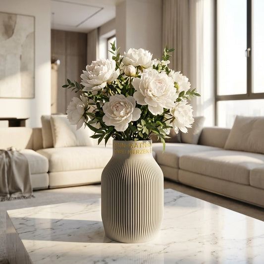 Personalized Vase Stria with white Flowers